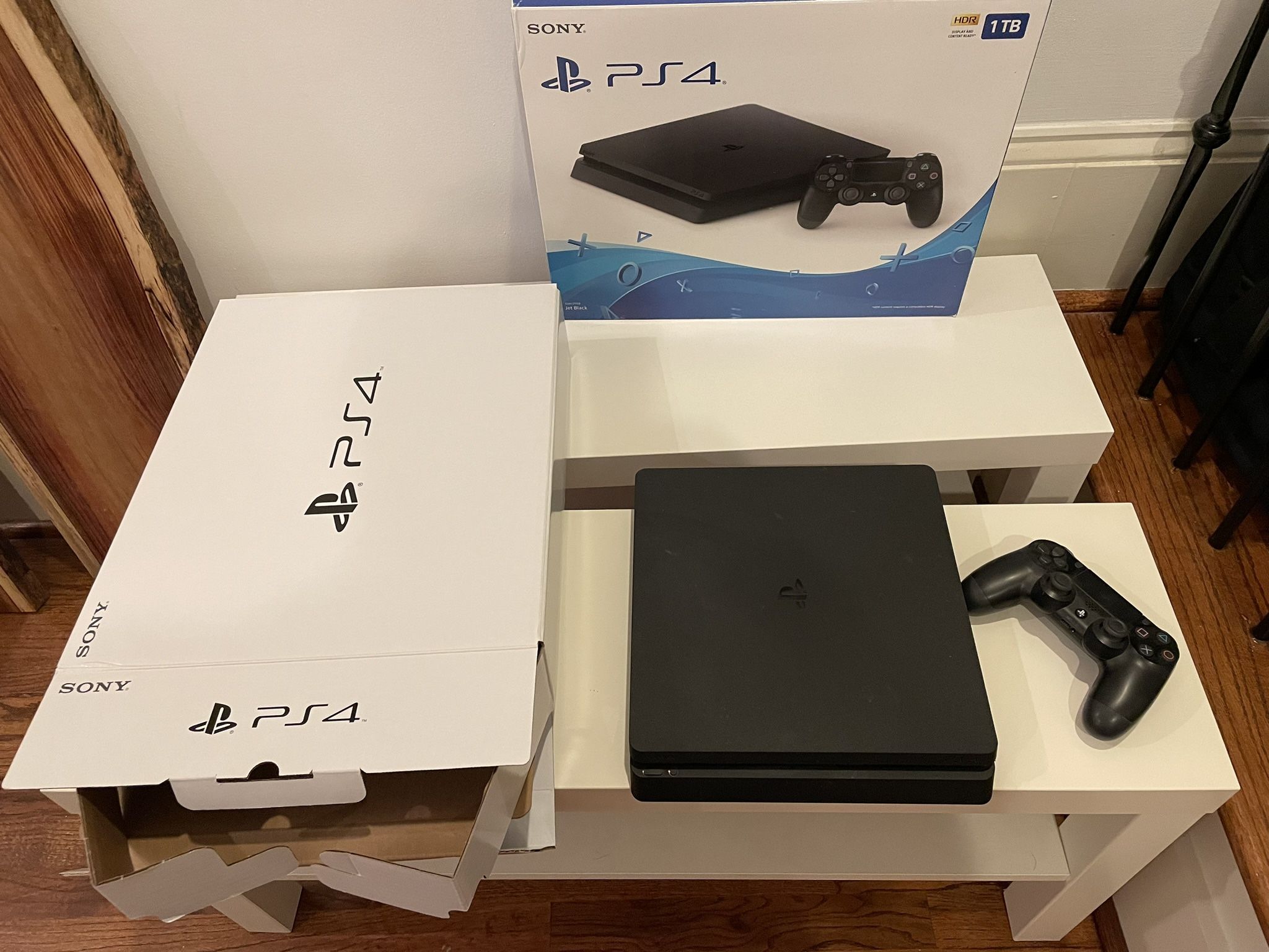 PS4 + Controller, Comes With Original Packaging