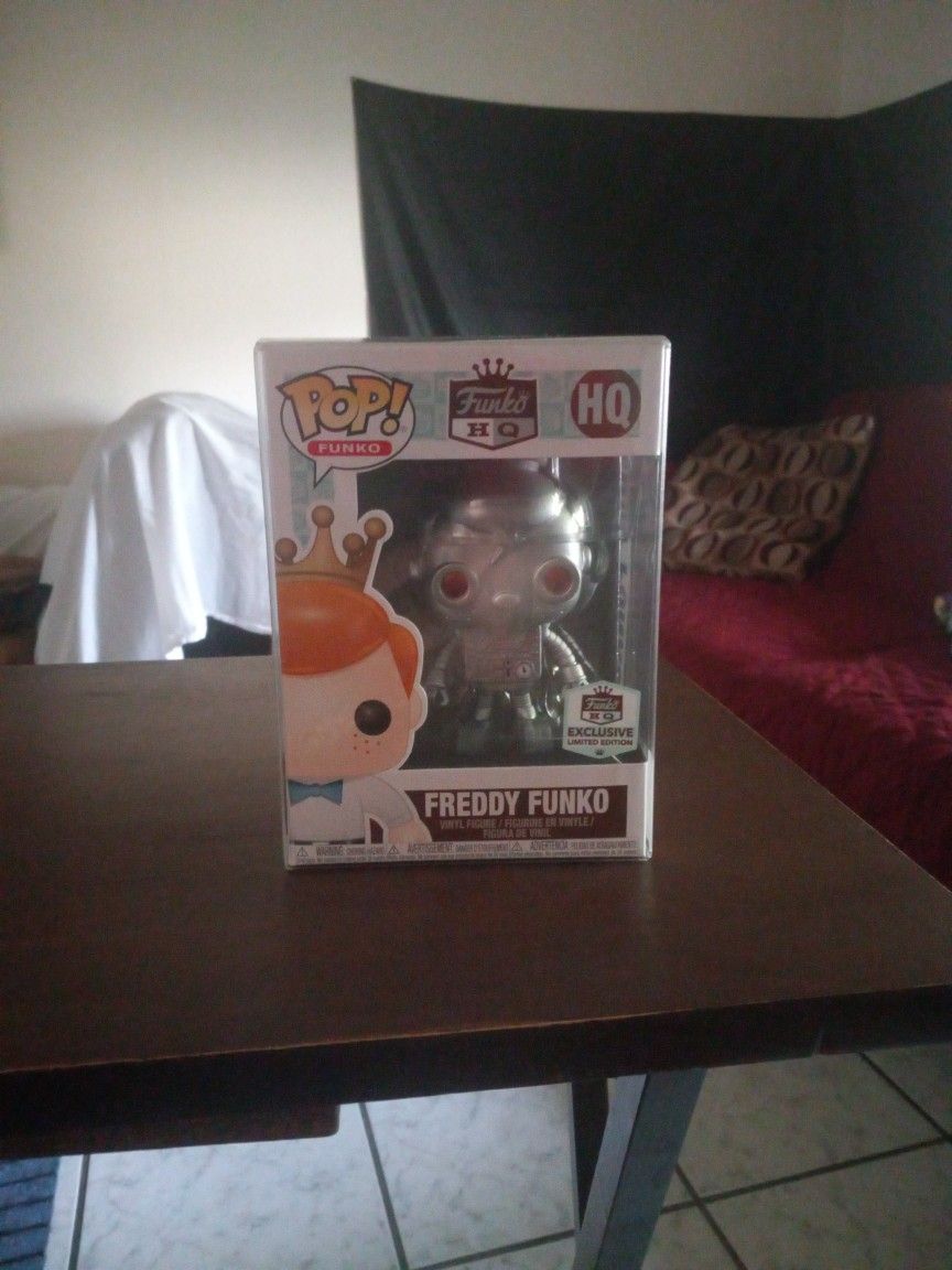 Freddy Funko Robot