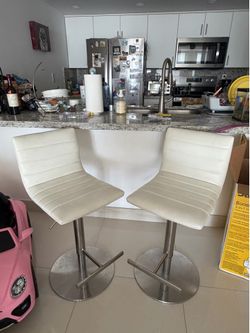 Barstool chairs