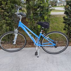 SE 18 in hybrid bike, Sunbeam Mixer, Hamilton Beach juicer, 3.5 Quart Crock-Pot & Emeril Multi Oven