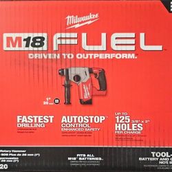 Milwaukee Fuel M18 Rotary Hammer 