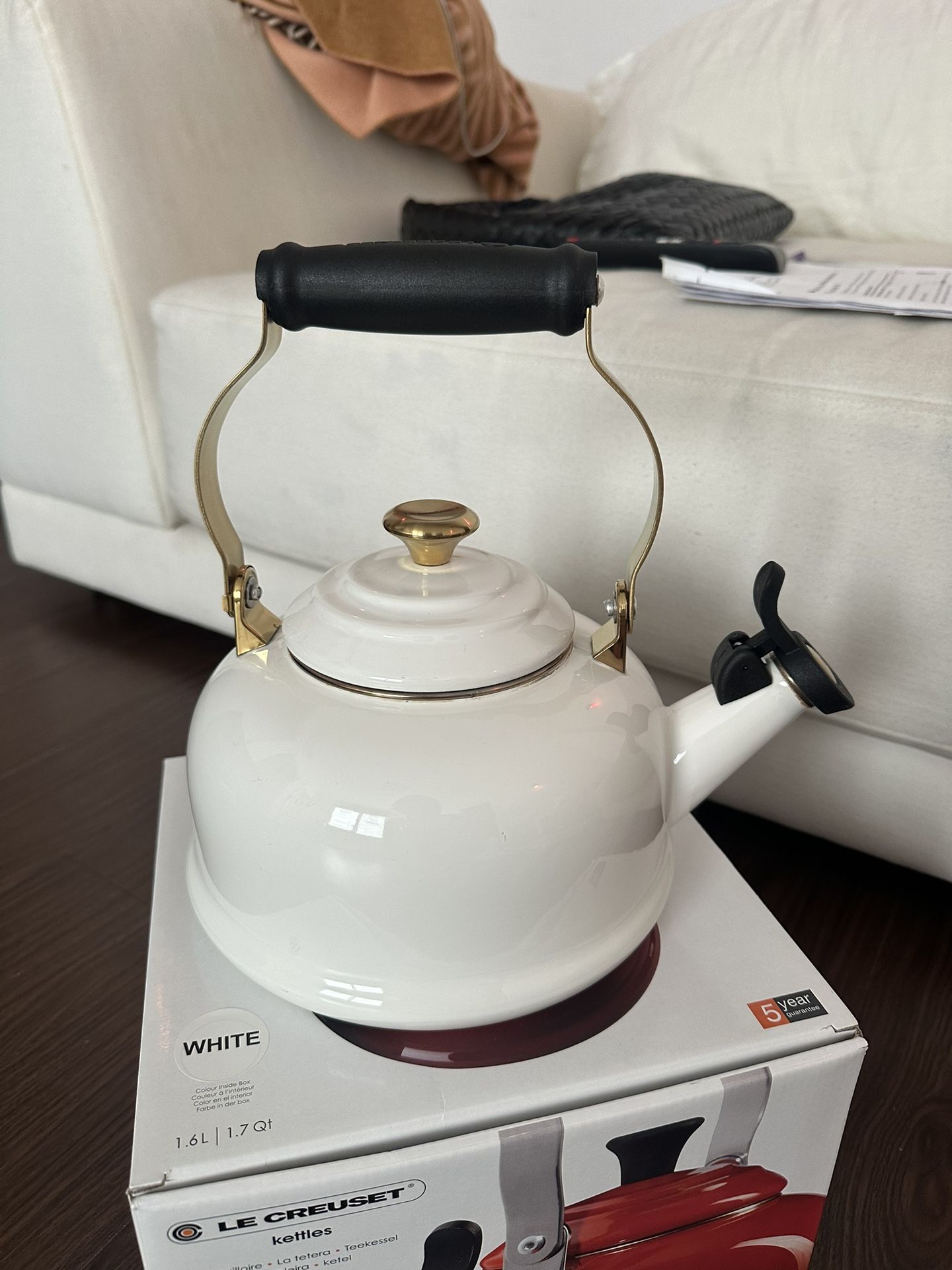 Le Creuset 1.7 Qt Special Edition Kettle
