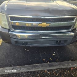 2009 CHEVY SILVERADO PARTS OR WHOLE 