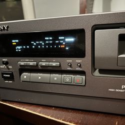 Sony PCM-R300 Vintage DAT Recorder Cosmetically Excellent  As-Is For Parts