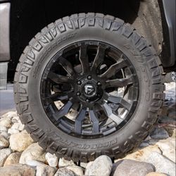 Off Road Rims Titan Wheels A Silverado Tundra Ram F-150 Balistic Pro Comp KMC Method Wrangler Sierra Yukon Tahoe