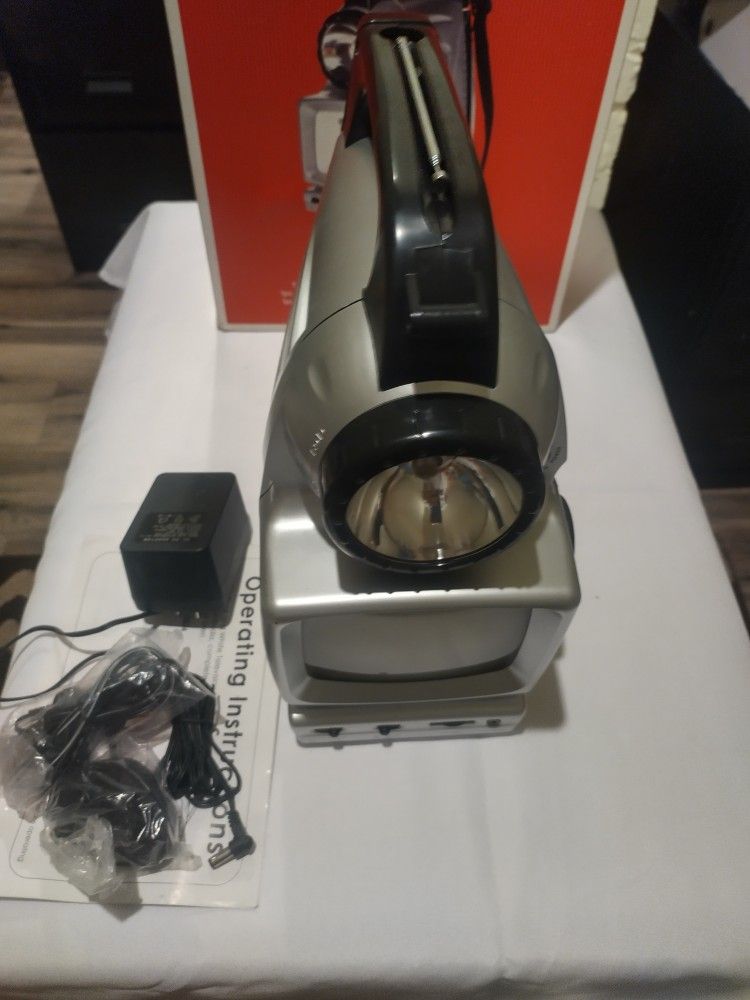 Vintage 2005 Camping Multi-Functional Tool TV Lantern, AM/FM Radio