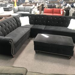 New Tufted Sectional .  Black Velvet.  100” X 123”.  Free Delivery !