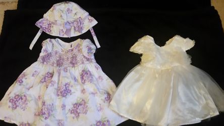 Girls dresses 0-3 months