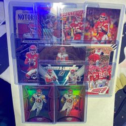 Patrick Mahomes Kansas City Chiefs Football Card Lot (11 Cards)