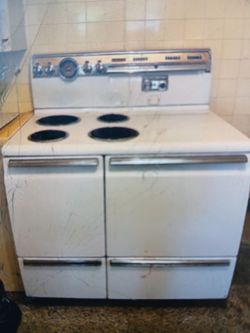 ESTATE Sale  pieces still available