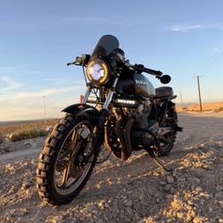 Pristine 1982 GS750 completely rebuilt Cafe Racer