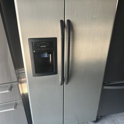 Ge Sxs Refrigerator 