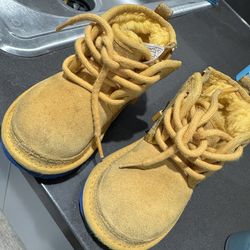 Kid Uggs