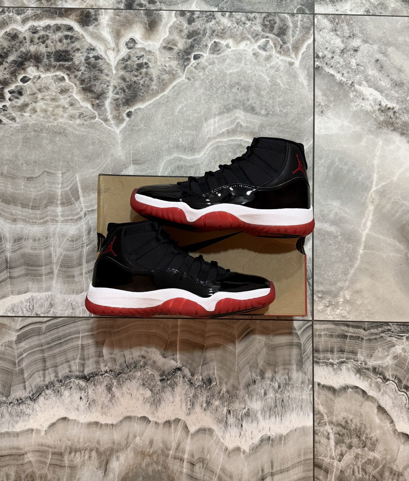 Jordan 11 Playoffs Bred 