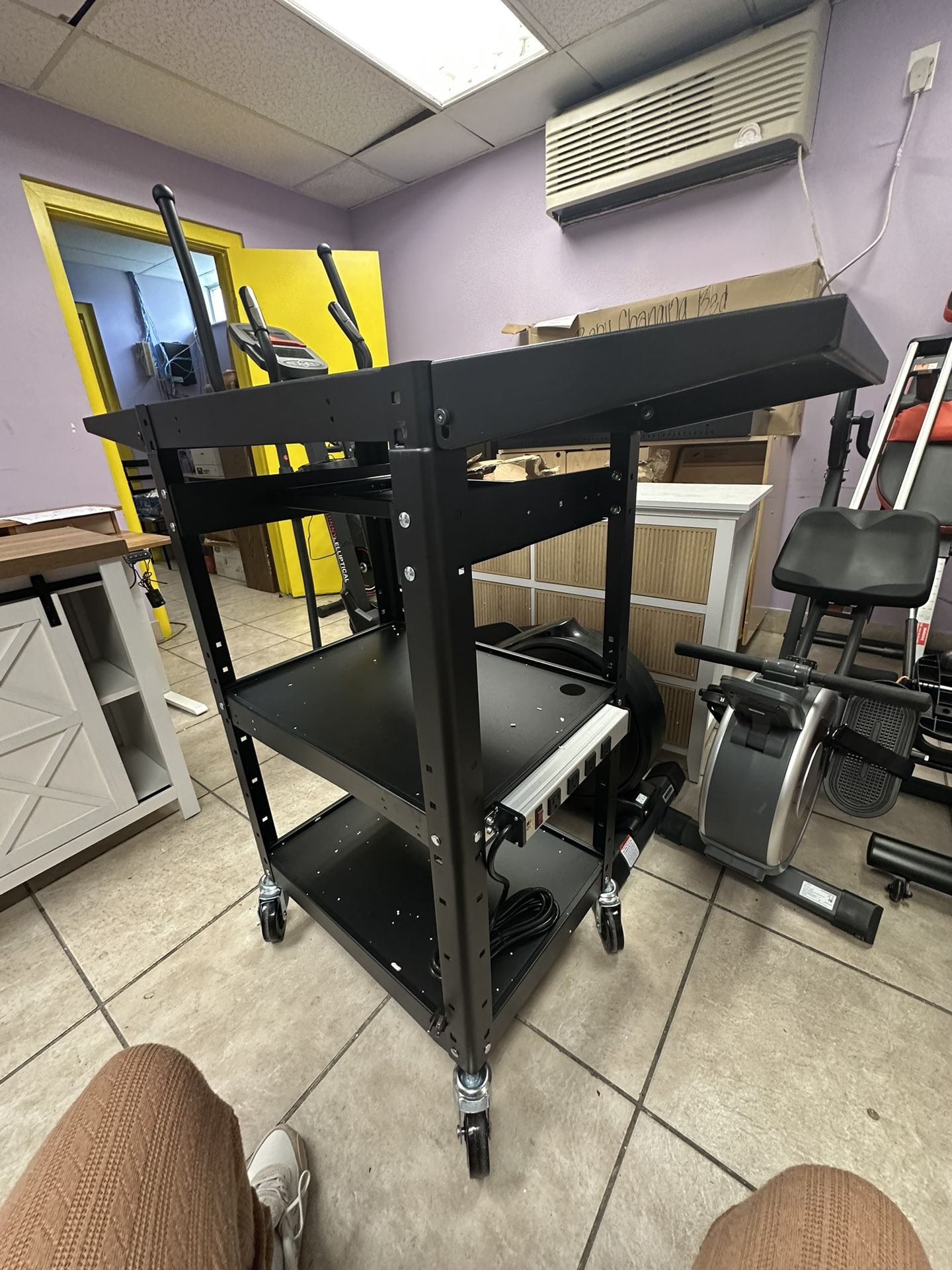 Pearington Rolling AV Cart with Drop Leaves and Adjustable Shelves for TV, Printer, or Laptop