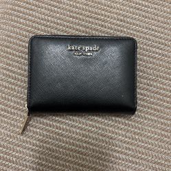 Small Kate Spade wallet