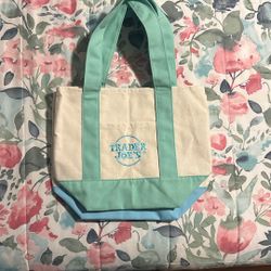 Trader Joe’s M ini Pastel Tote Canvas 