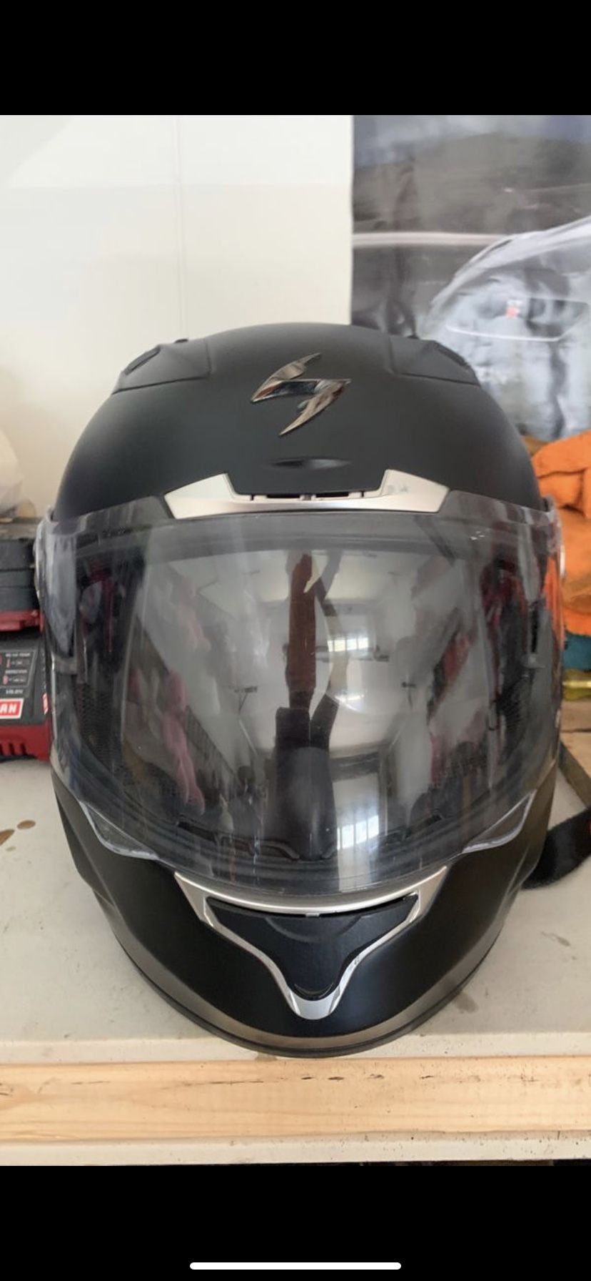 Motorcycle helmet (Large)
