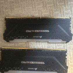 CORSAIR VENGEANCE RGB PRO 16gb (2x8)