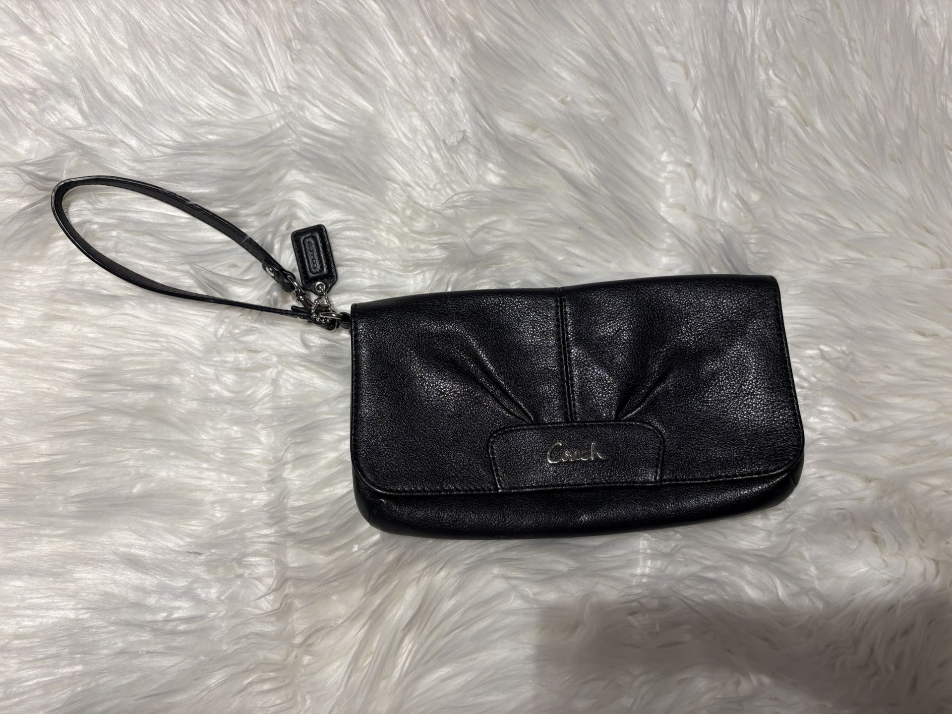 Vintage Retro Coach Black Leather Flap Clasp Wristlet Wallet Purse Clutch