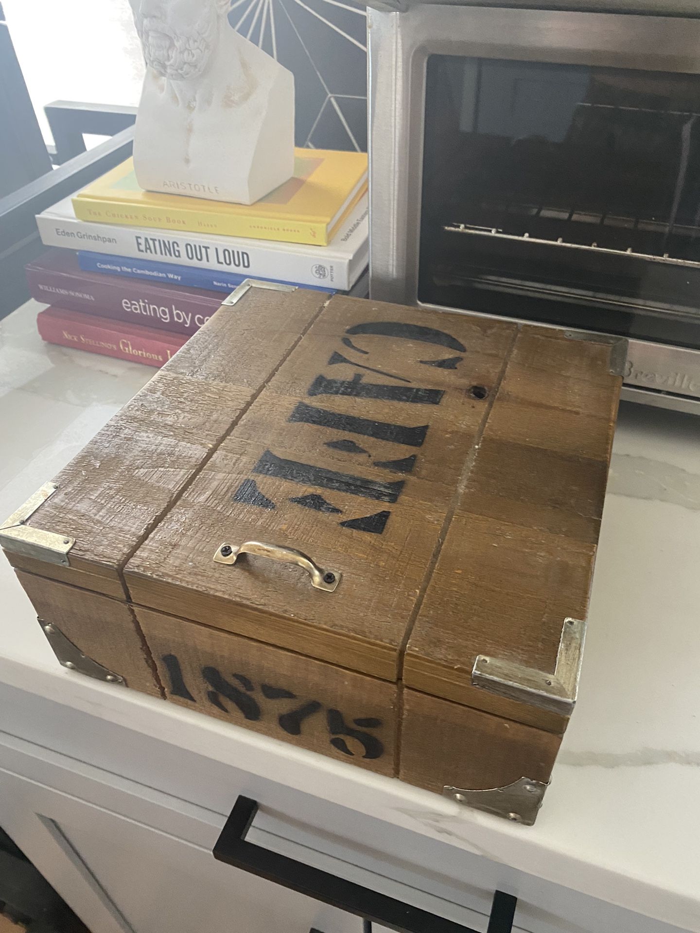 Storage Box / Tea Organizer 