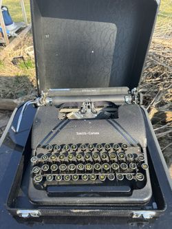 Vintage Blacksmith Corona Typewriter