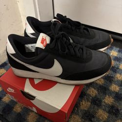 Nike Daybreak