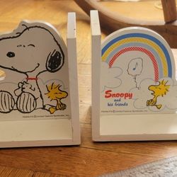 Wooden Snoopy & Friends Book Ends