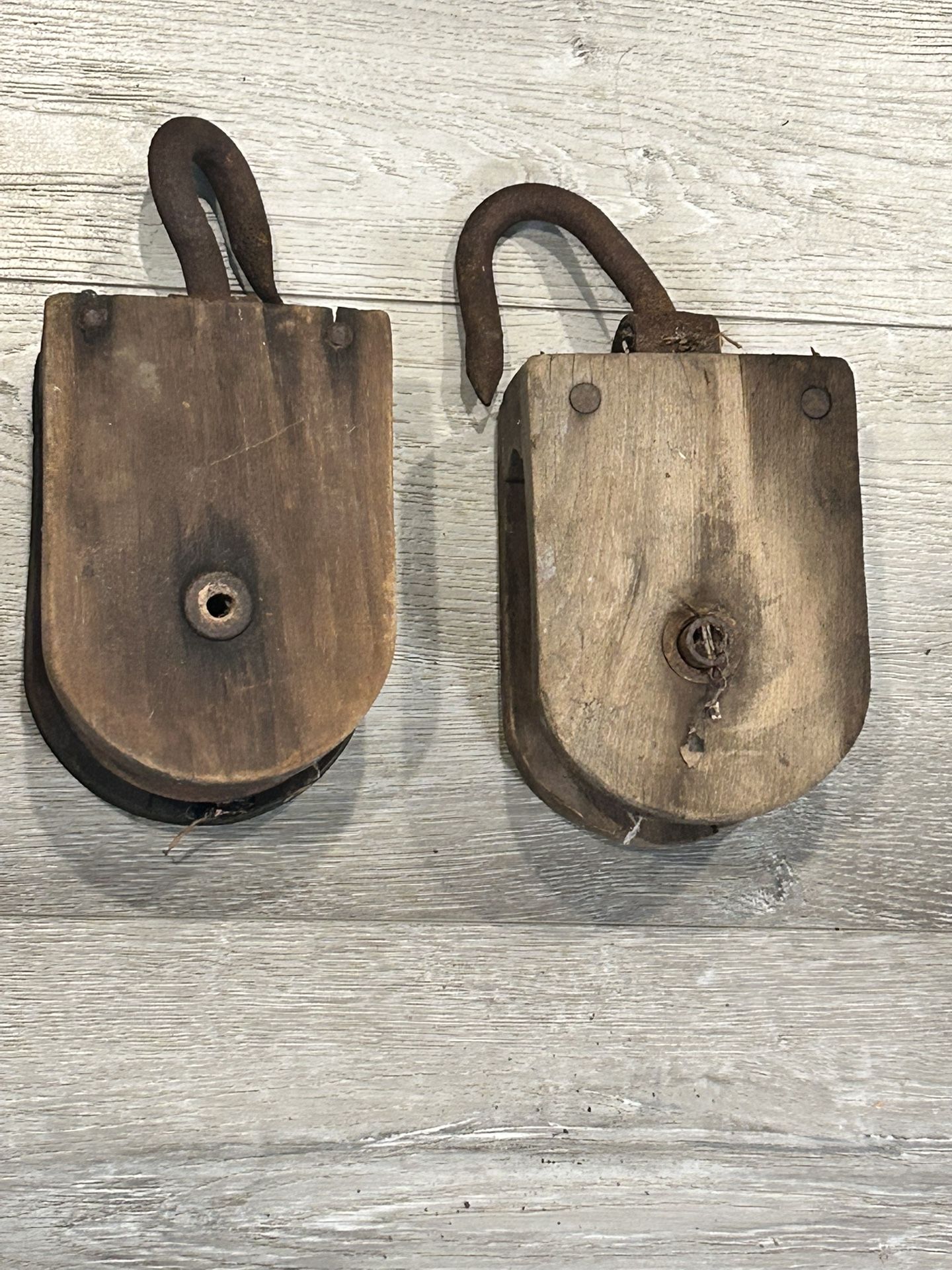 Antique Pulleys ń Monroeville 