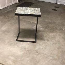C End Table With Metal Frame