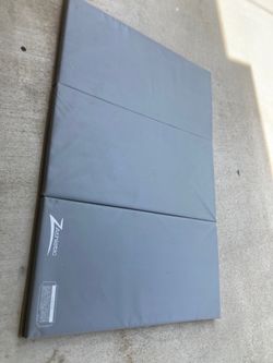Tumbling playmat