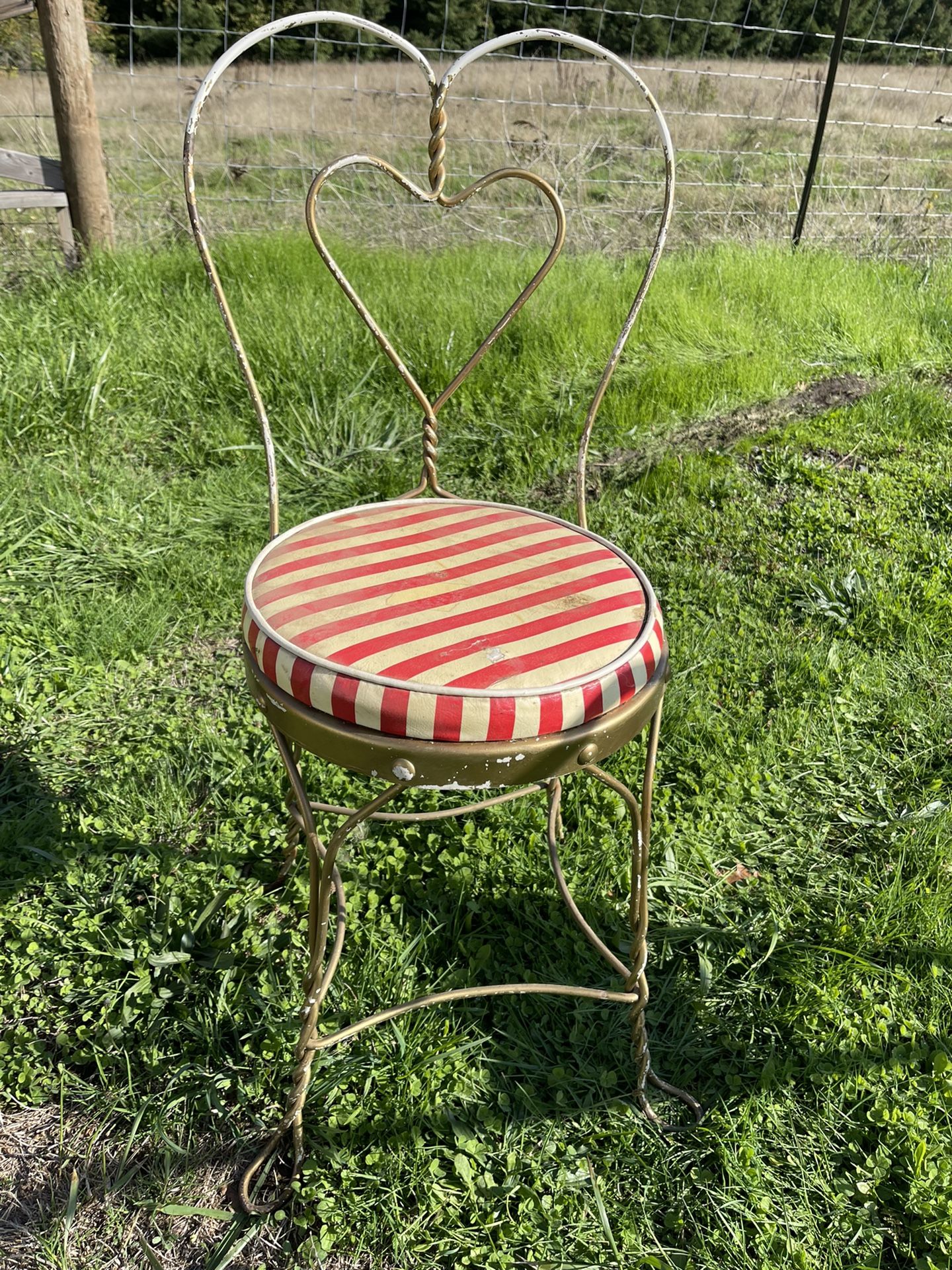 Vintage Metal chair  Retro And Very Rare $75