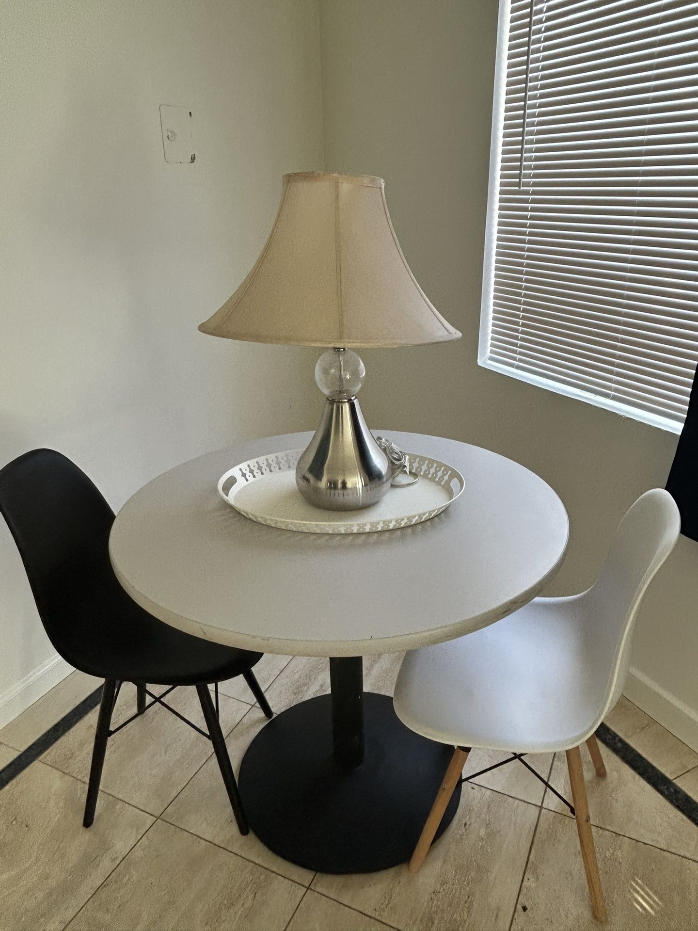 Round Circled Table, Two Chairs Included!