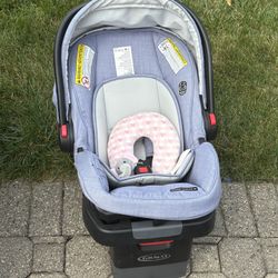 Car seat With Base and Scroller
