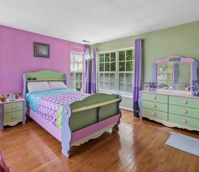 Ashley Furniture - Kids Room Set (Full Bed, Dresser, Computer Desk, Chair and Nightstand)