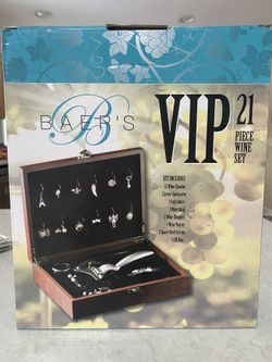 NEW- Baer’s VIP 21 Piece Wine Set