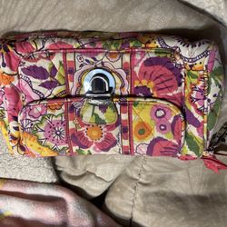 Vera Bradley  Lg Wallet / Wristlet