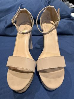 Size 9 Nude Heels 