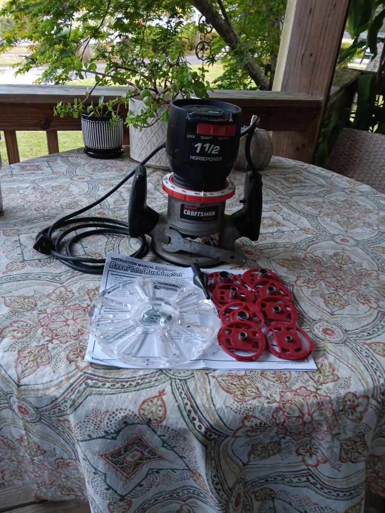 Craftsman Router