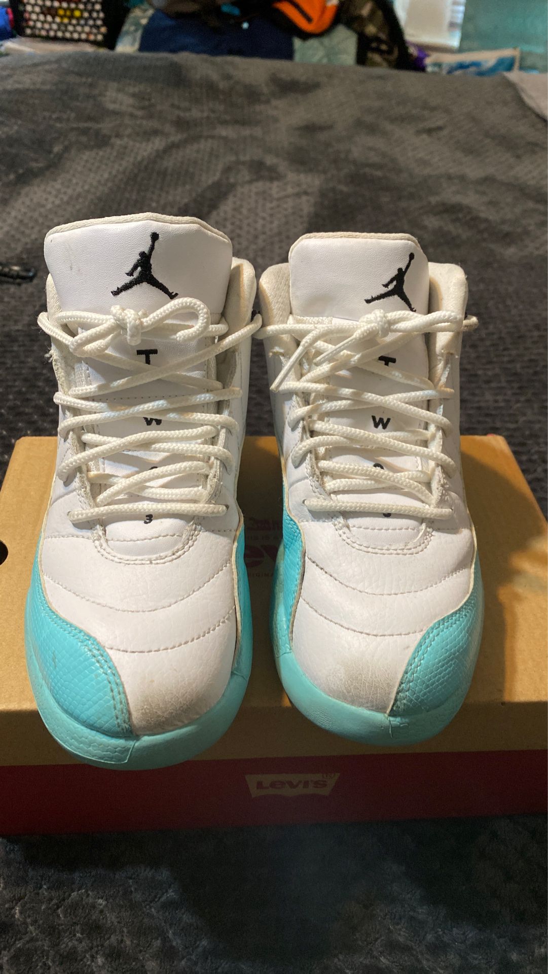 Jordan XII 12 size 1Y like brand new white and turquoise
