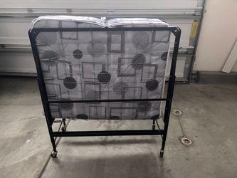 Rollaway bed