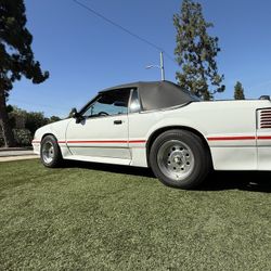 1989 Ford Mustang