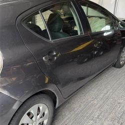Prius Behind The Passenger Door 