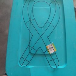 Breast Cancer Awareness Ribbon Wire Wreath Frame