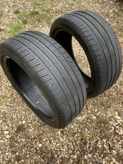 TWO   245/40R19  “RUN FLAT”  PIRELLI  TIRES