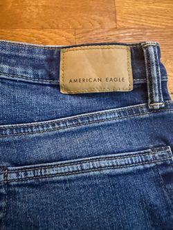 AMERICAN EAGLE PANTS SIZE 33-32