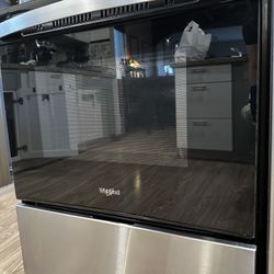 Whirlpool 30 In. 4-Burner Electric Range