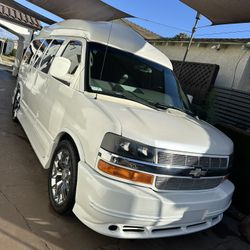2005 Chevrolet Express 3500