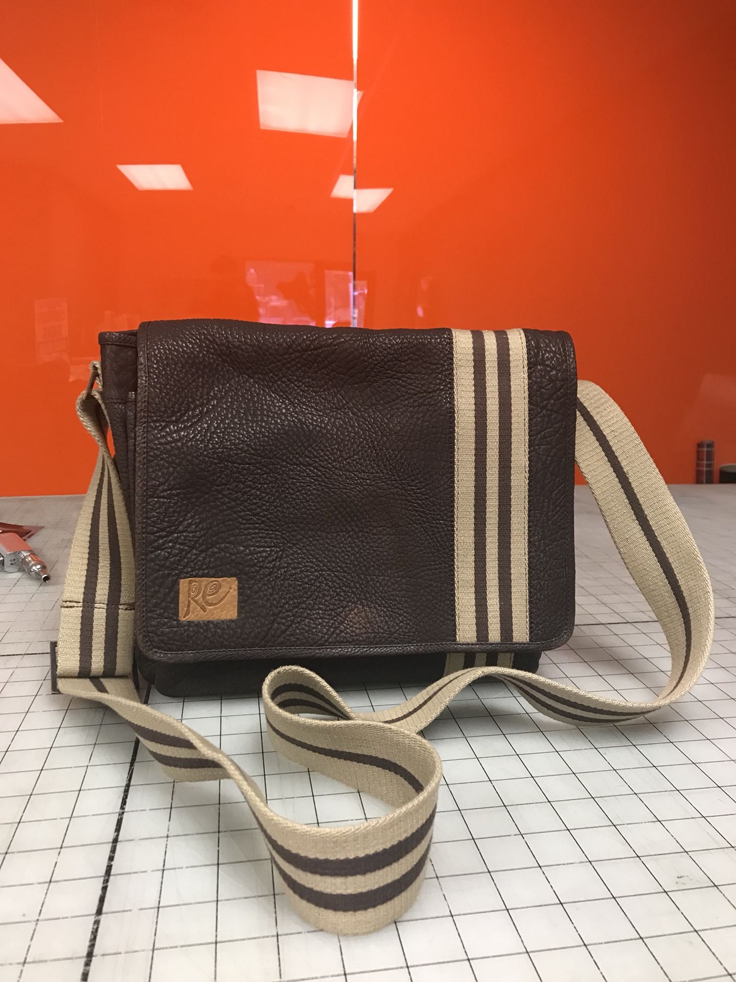 Leather messenger bag