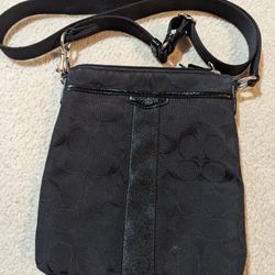 Black Coach Crossbody Purse (Signature Coach Fabric)